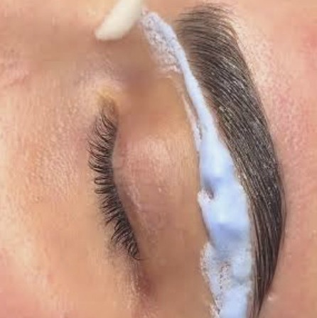 Browlift a la décoloration