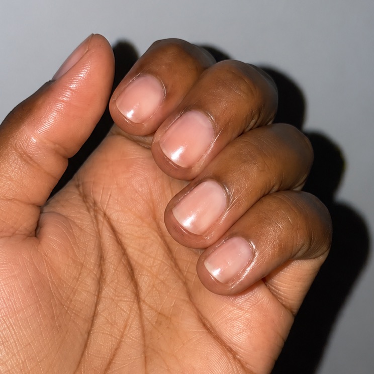Dépose + soins + manucure