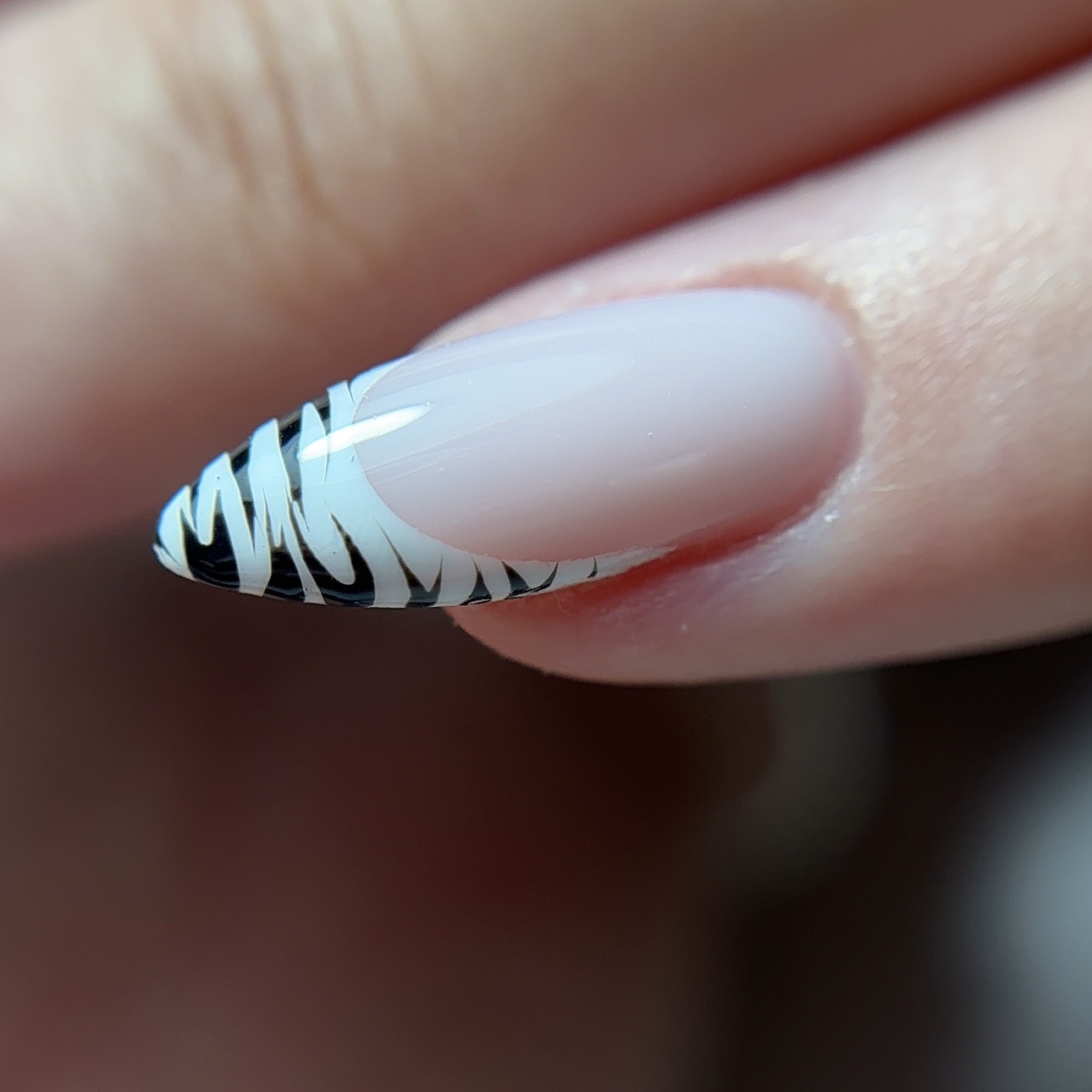 RÉPARATION ONGLE