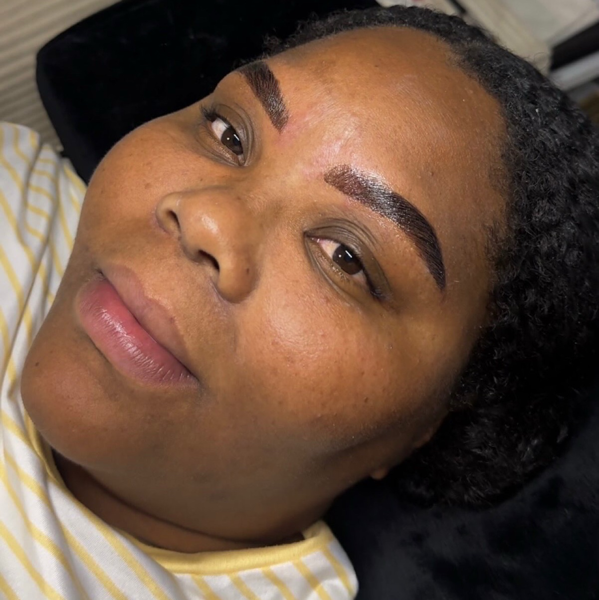 ESSENTIAL BROW